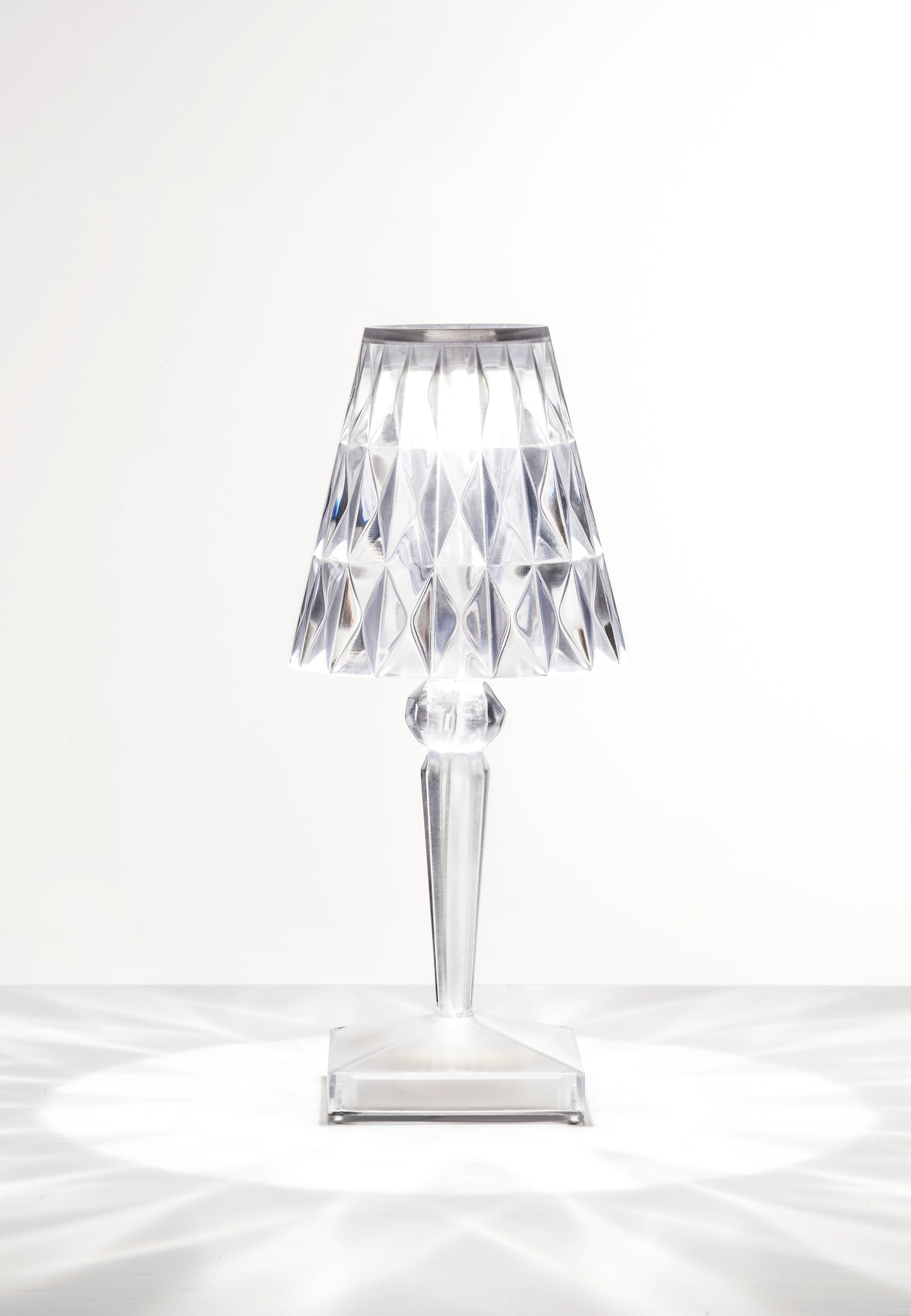 Battery Table Lamp
