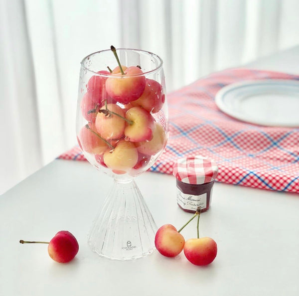 Tutu Clear White wine